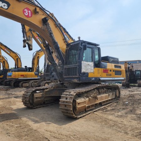 徐工XE550DK履带式挖掘机