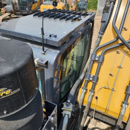 徐工XE550DK履带式挖掘机