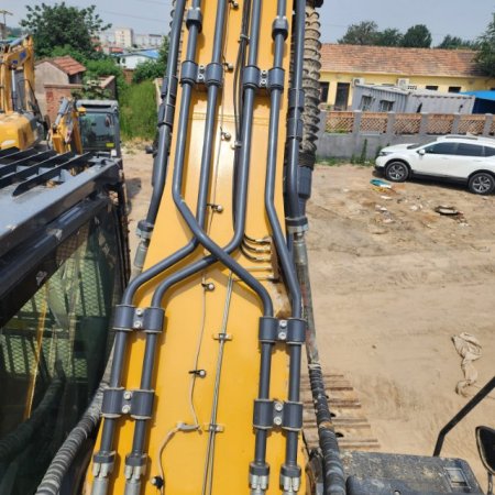 徐工XE550DK履带式挖掘机