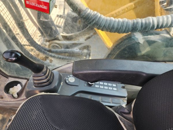 徐工XE550DK履帶式挖掘機