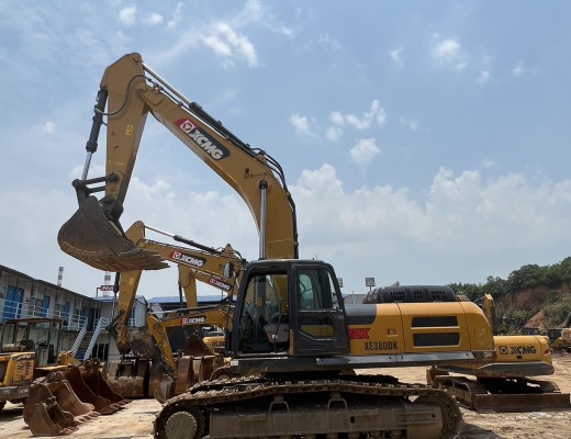 徐工XE380DK履带式挖掘机
