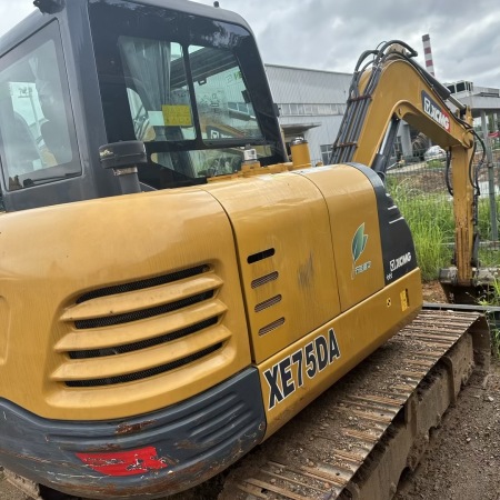 徐工XE55DA履带式挖掘机