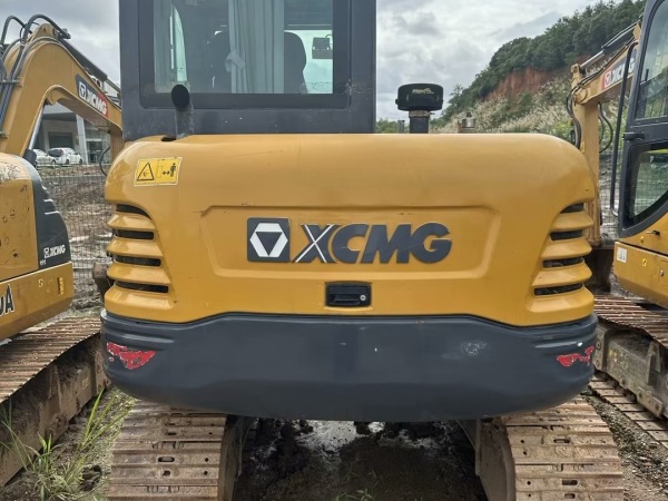 徐工XE60DA履帶式挖掘機(jī)