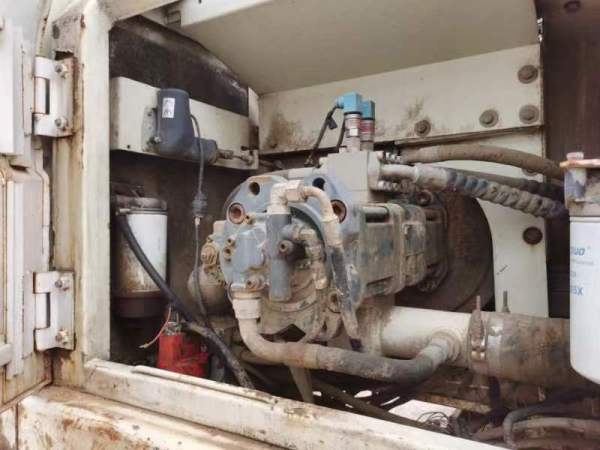 中聯(lián)重科ZE205E履帶式挖掘機