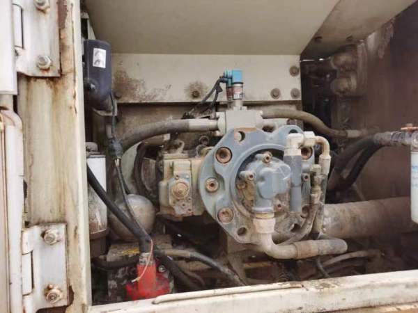 中聯(lián)重科ZE205E履帶式挖掘機