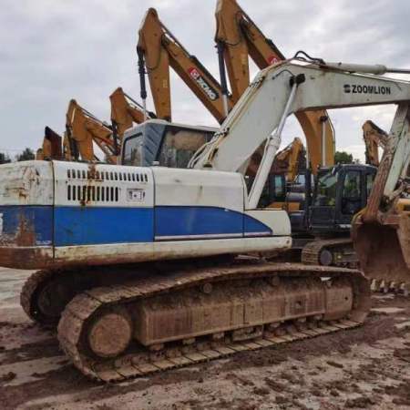 中联重科ZE205E履带式挖掘机