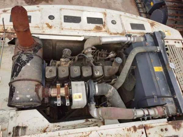 中聯(lián)重科ZE205E履帶式挖掘機