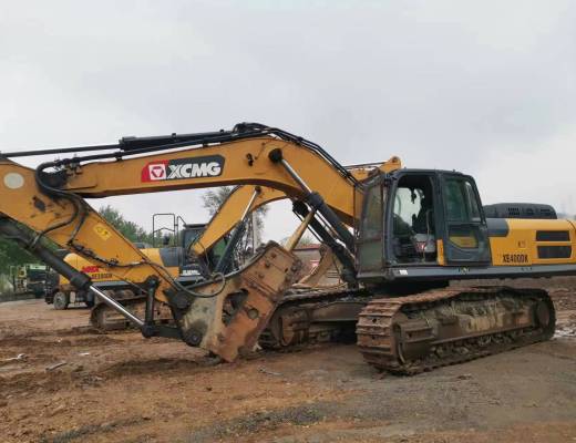徐工XE400DK履带式挖掘机