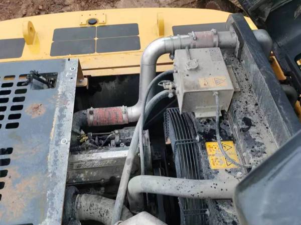 徐工XE400DK履帶式挖掘機(jī)