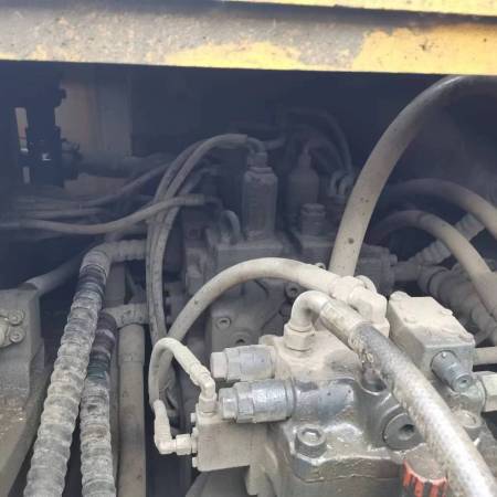 徐工XE400DK履带式挖掘机