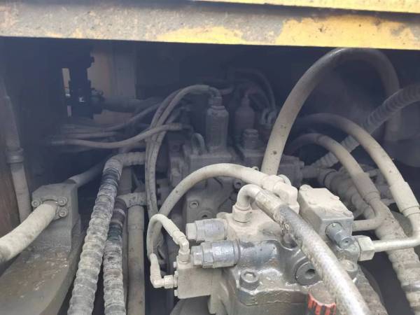 徐工XE400DK履帶式挖掘機(jī)