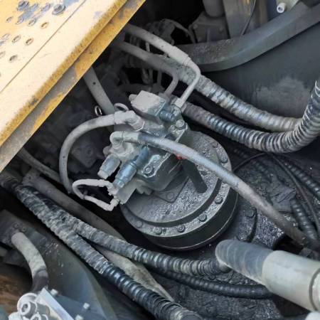 徐工XE400DK履带式挖掘机