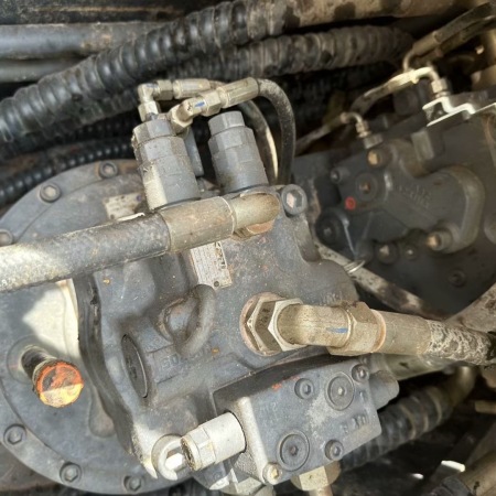 徐工XE370D履带式挖掘机