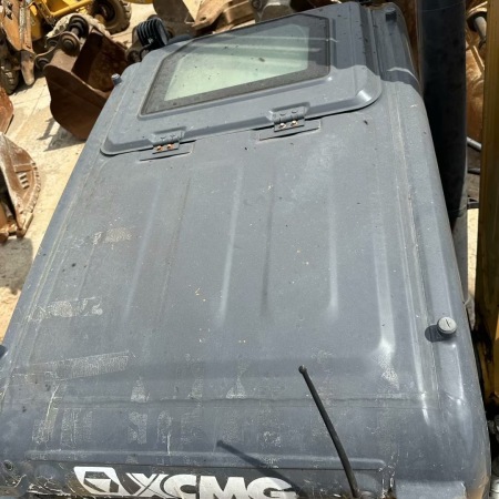 徐工XE370D履带式挖掘机