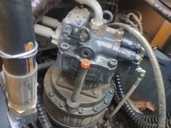 徐工XE215DA履帶式挖掘機(jī)