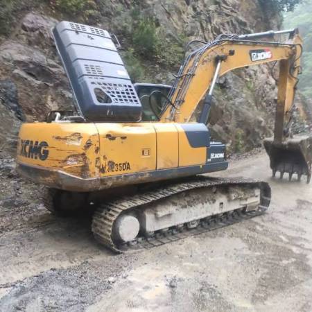 徐工XE215DA履带式挖掘机