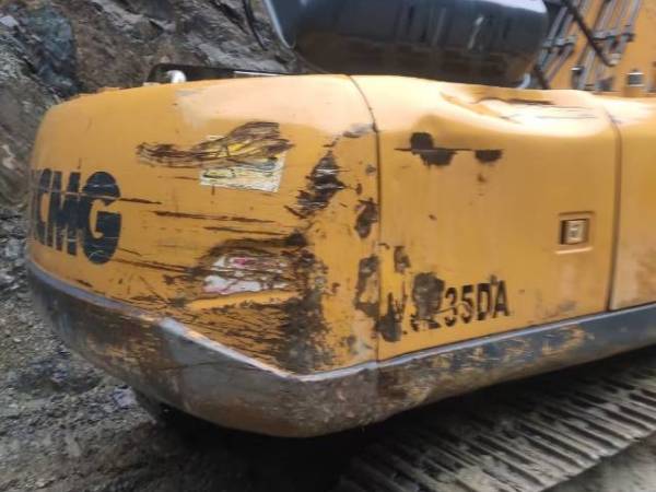 徐工XE215DA履帶式挖掘機(jī)