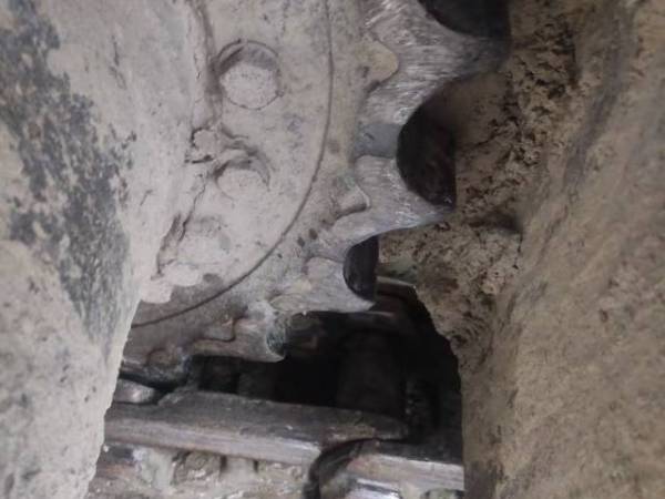 徐工XE215DA履帶式挖掘機(jī)