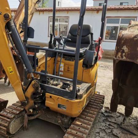 徐工XE15U履带式挖掘机