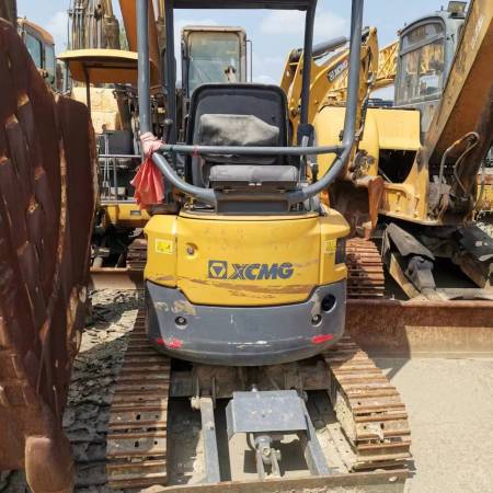 徐工XE15U履带式挖掘机