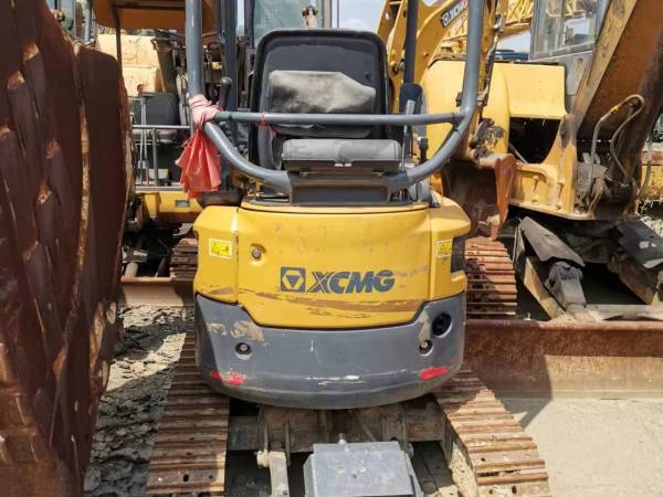 徐工XE15U履帶式挖掘機(jī)