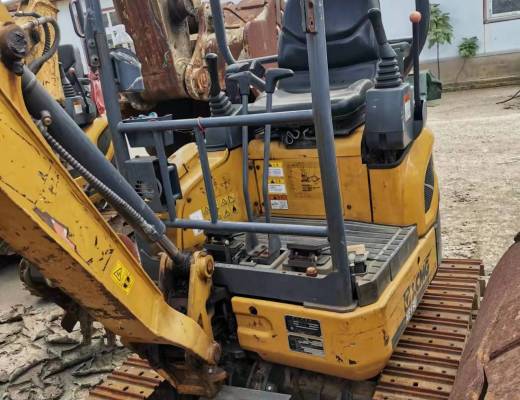 徐工XE15U履带式挖掘机