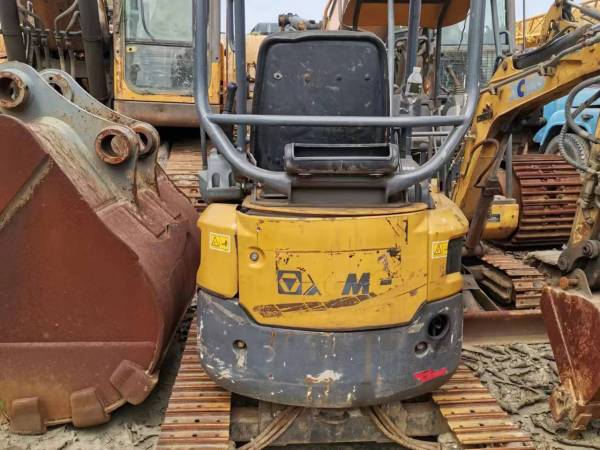 徐工XE15U履帶式挖掘機(jī)