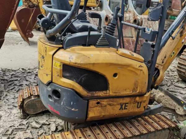 徐工XE15U履帶式挖掘機(jī)