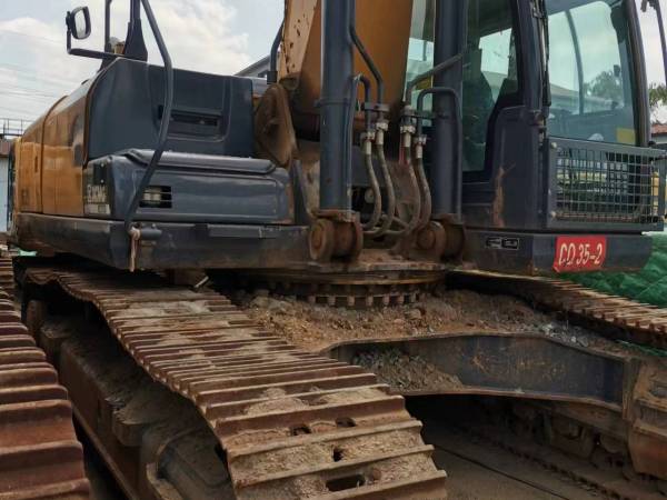 徐工XE370D履帶式挖掘機