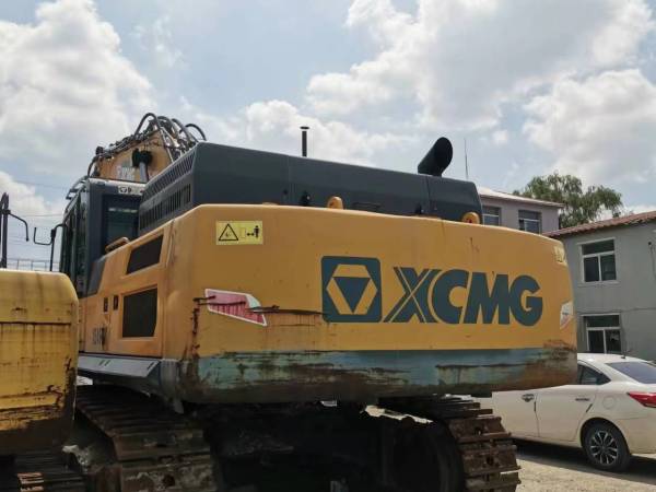 徐工XE490DK履帶式挖掘機