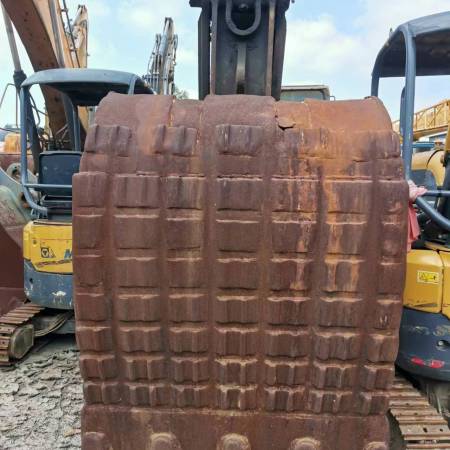 三一重工SY365C履带式挖掘机