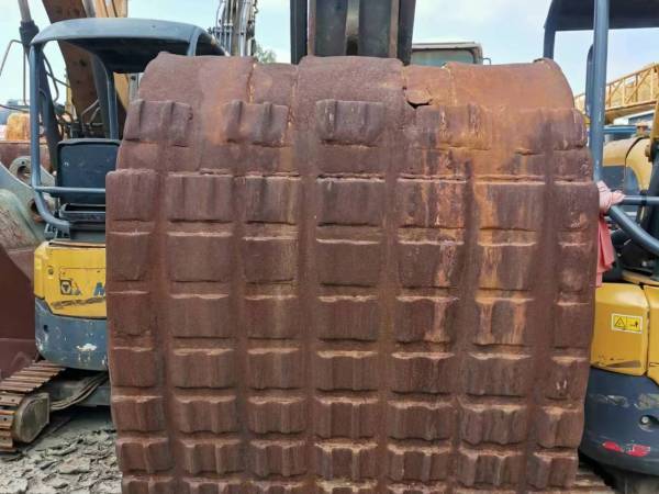 三一重工SY365C履帶式挖掘機(jī)