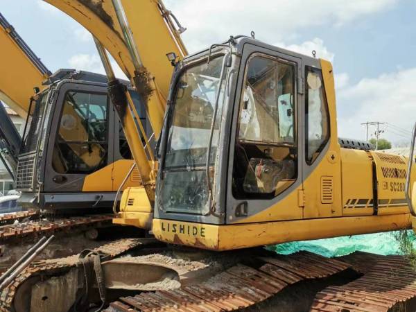 力士德SC220.8履帶式挖掘機(jī)