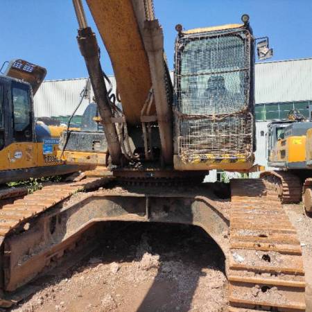 卡特彼勒340D2L履带式挖掘机