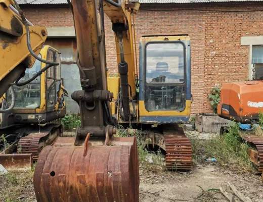 德州宝鼎WY90D-9履带式挖掘机