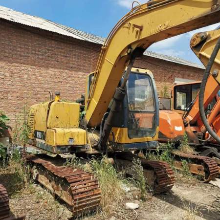 德州宝鼎WY90D-9履带式挖掘机