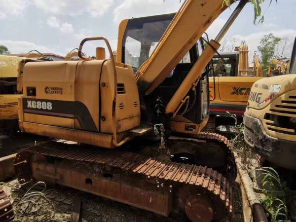 廈工XG808履帶式挖掘機