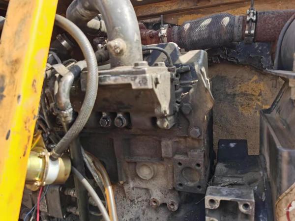 徐工XE80履帶式挖掘機