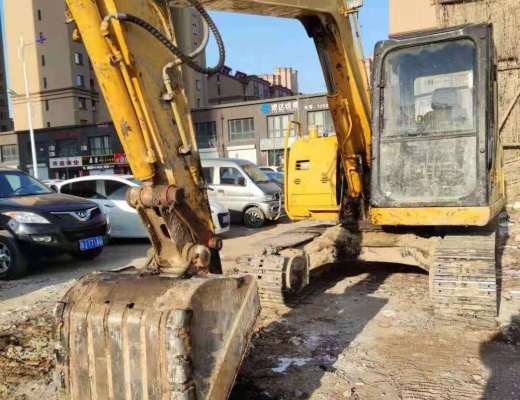 厦工XG808履带式挖掘机