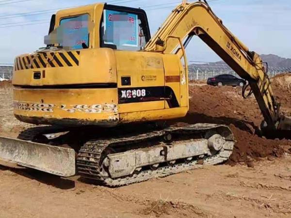 廈工XG808履帶式挖掘機(jī)