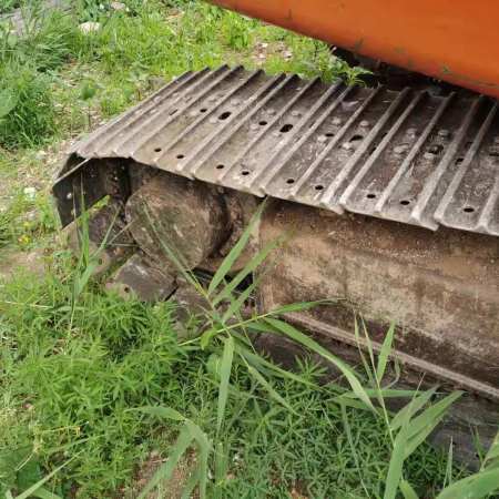 斗山DX80履带式挖掘机