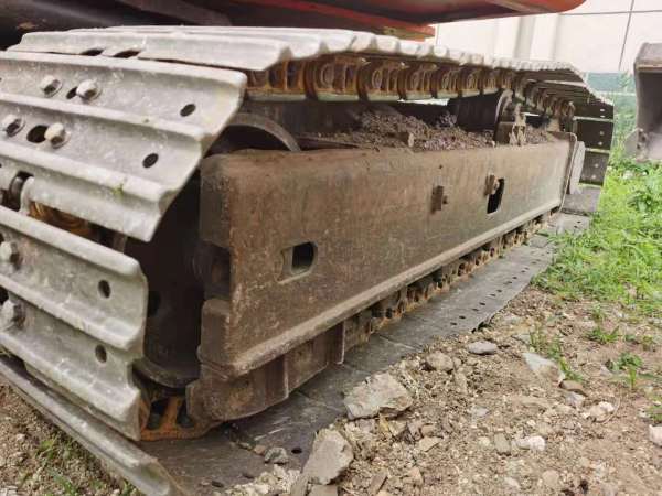 斗山DX80履帶式挖掘機(jī)