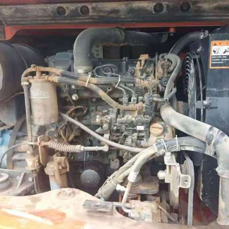 斗山DX80履带式挖掘机