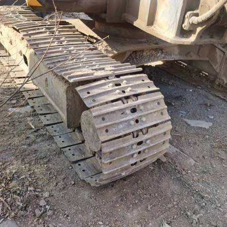 斗山DX80履带式挖掘机