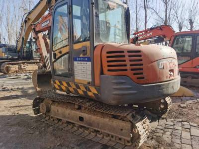 斗山DX80履帶式挖掘機