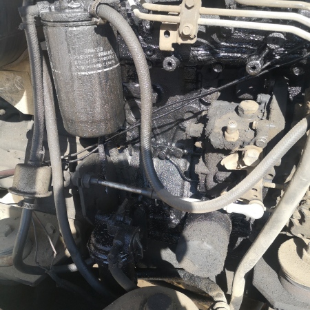 斗山DX80履带式挖掘机