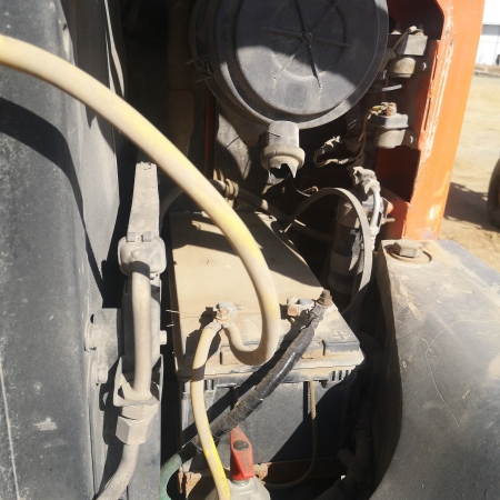 斗山DX80履带式挖掘机