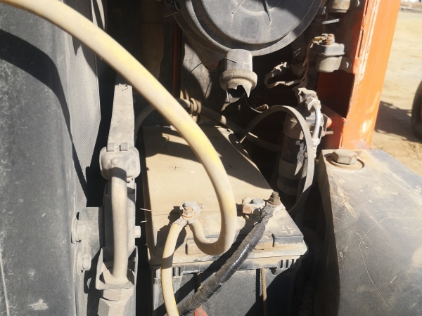 斗山DX80履帶式挖掘機(jī)