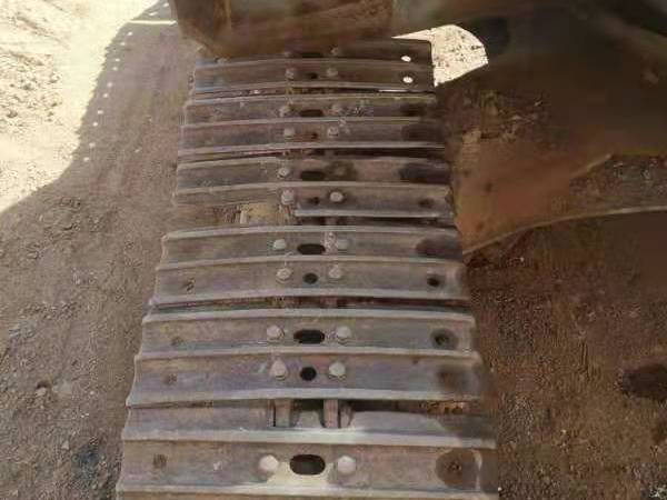 斗山DX80履帶式挖掘機(jī)