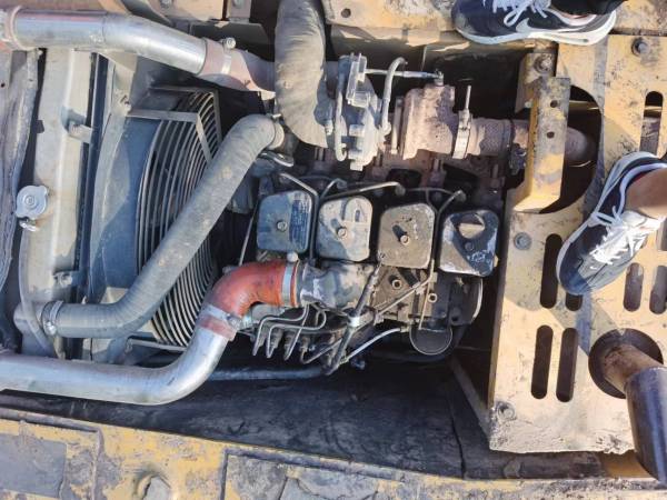 徐工XE150履帶式挖掘機(jī)